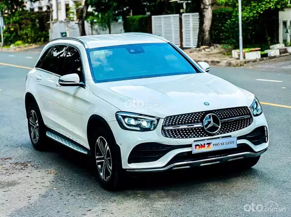 Mercedes-Benz GLC 250 4Matic 2018 - Xe cực mới, đăng ký tên tư nhân