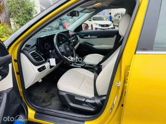 Kia Seltos 1.4 Luxury 2020 - Odo 68.000 km -xe nguyên bản có cam kết bằng văn bản