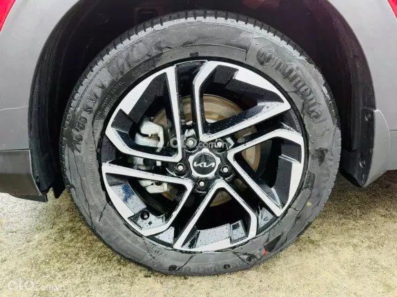 Kia Carens 1.5G IVT 2023 - Bảo dưỡng định kỳ đầy đủ - Odo chỉ 5 vạn - Vay ngân hàng 70%