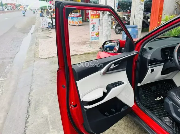 Kia Carens 1.5G IVT 2023 - Bảo dưỡng định kỳ đầy đủ - Odo chỉ 5 vạn - Vay ngân hàng 70%