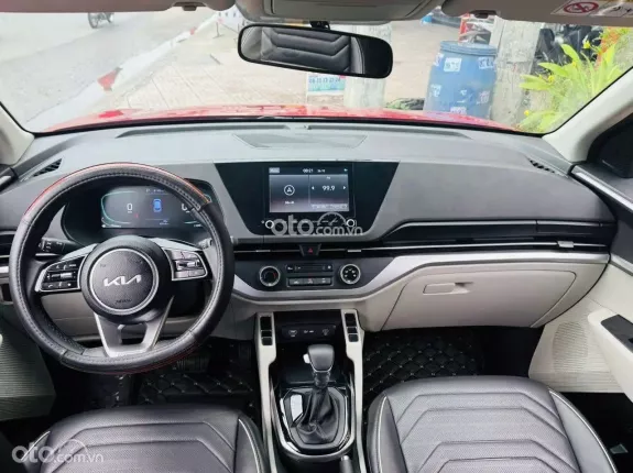 Kia Carens 1.5G IVT 2023 - Bảo dưỡng định kỳ đầy đủ - Odo chỉ 5 vạn - Vay ngân hàng 70%