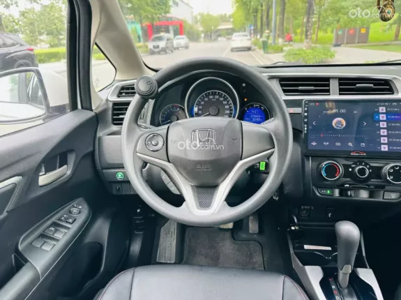 Honda Jazz V 2018 - Honda Jazz 1.5V sx2018 chạy 7vạn siêu đẹp