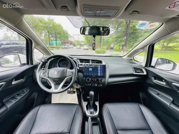 Honda Jazz V 2018 - Honda Jazz 1.5V sx2018 chạy 7vạn siêu đẹp