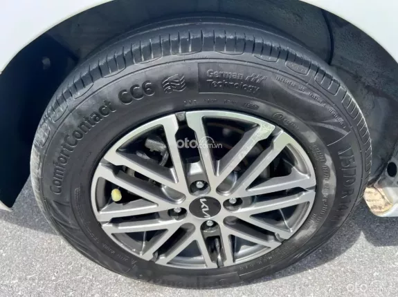 Kia Soluto AT Deluxe 2022 - KiA Soluto AT Deluxe 2022