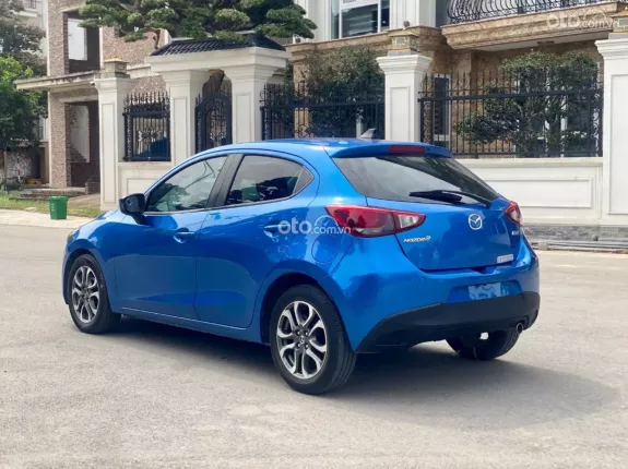 Mazda 2 1.5AT 2015 - Mazda2 1.5AT 2015 Hatback