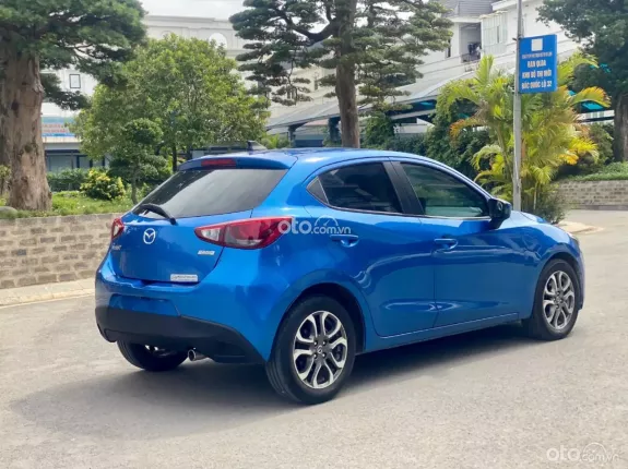 Mazda 2 1.5AT 2015 - Mazda2 1.5AT 2015 Hatback