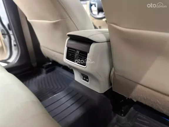 Toyota Camry 2.0Q 2022 - Quá đẹp - BH chính hãng Toyota Sure