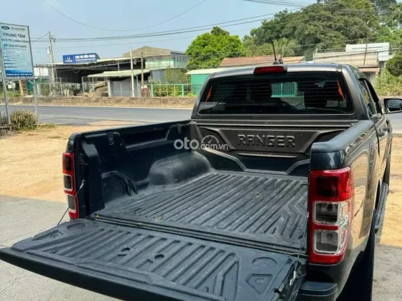 Ford Ranger XLS 2.2 4x2 MT 2020 - FORD RANGER 2020 NHẬP THÁI SỐ SÀN_1 CHỦ XE ĐI RẤT KỸ