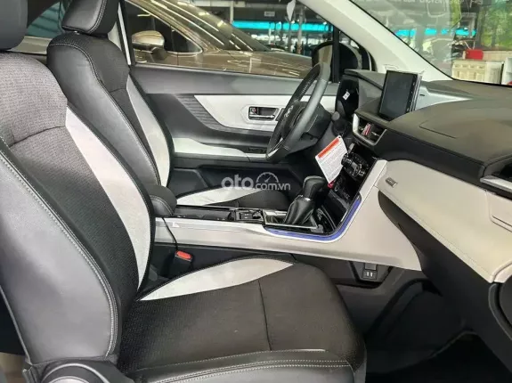 Toyota Veloz 2025 - Tặng 100% trước bạ