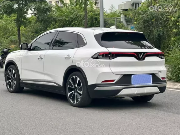 VinFast VF8 Plus 2022 - GF giá chưa trừ xăng điện odo 4v3