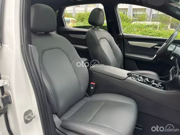 VinFast VF8 Plus 2022 - GF giá chưa trừ xăng điện odo 4v3