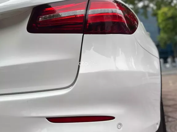 Mercedes-Benz GLC 300 4Matic 2018 - Mercedea GLC300-4Matic sx 2018-Xe đẹp xuất sắc