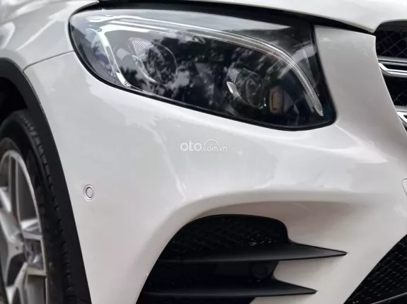 Mercedes-Benz GLC 300 4Matic 2018 - Mercedea GLC300-4Matic sx 2018-Xe đẹp xuất sắc