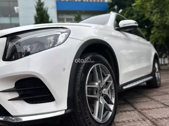 Mercedes-Benz GLC 300 4Matic 2018 - Mercedea GLC300-4Matic sx 2018-Xe đẹp xuất sắc