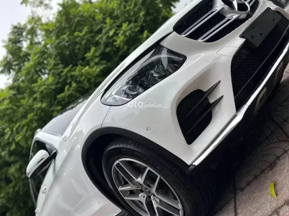 Mercedes-Benz GLC 300 4Matic 2018 - Mercedea GLC300-4Matic sx 2018-Xe đẹp xuất sắc