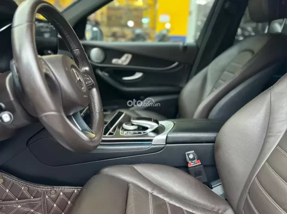 Mercedes-Benz GLC 300 4Matic 2018 - Mercedea GLC300-4Matic sx 2018-Xe đẹp xuất sắc