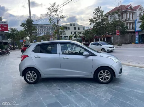 Hyundai Grand i10 2015 - Đẹp từ trong ra ngoài