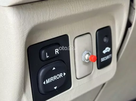 Toyota Innova 2.0E 2009 - Đủ hồ sơ sang tên, xe cực chất