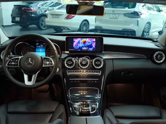 Mercedes-Benz C180 AMG 2020 - Giá chỉ hơn 8 đồng sở hữu em Merc siêu mê
