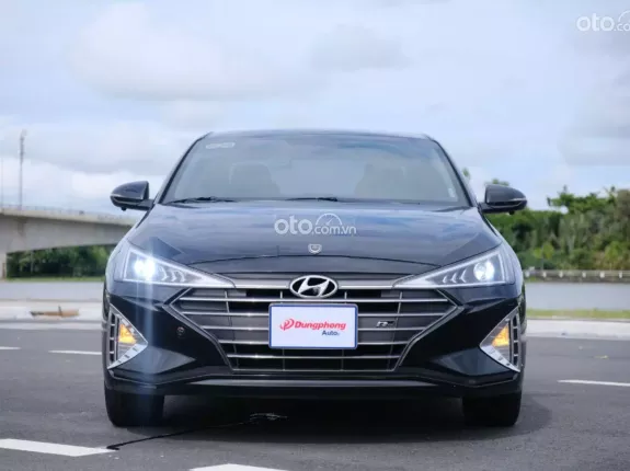 Hyundai Elantra 1.6 AT Đặc biệt 2021 - Xe đẹp siêu lướt, chủ đi ít, rất giữ gìn