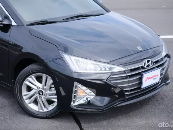 Hyundai Elantra 1.6 AT Đặc biệt 2021 - Xe đẹp siêu lướt, chủ đi ít, rất giữ gìn