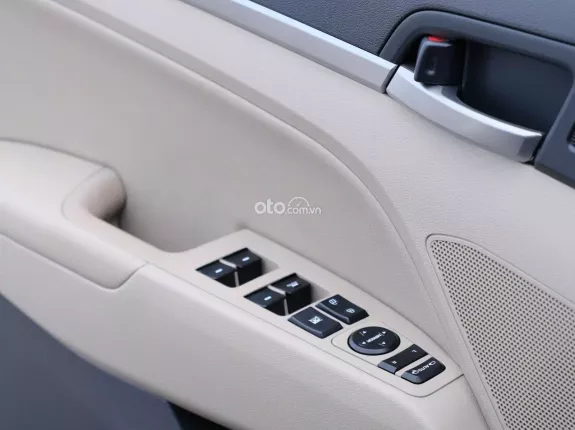 Hyundai Elantra 1.6 AT Đặc biệt 2021 - Xe đẹp siêu lướt, chủ đi ít, rất giữ gìn