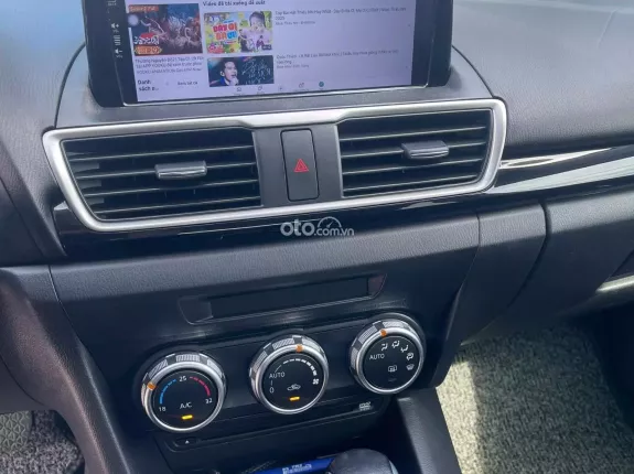 Mazda 3 1.5L Sedan 2016 - MAZDA 3 sedan 2016 Máy 1.5AT