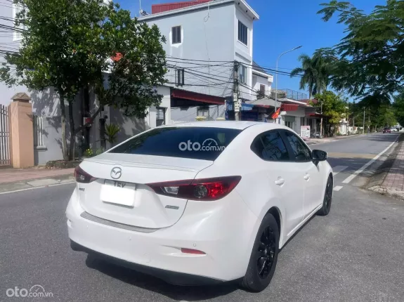 Mazda 3 1.5L Sedan 2016 - MAZDA 3 sedan 2016 Máy 1.5AT