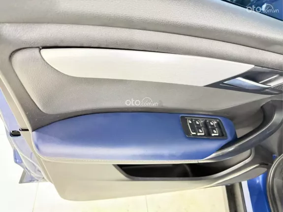 VinFast VF8 Plus 2023 - SUV chạy điện lướt như mới chỉ 765 triệu