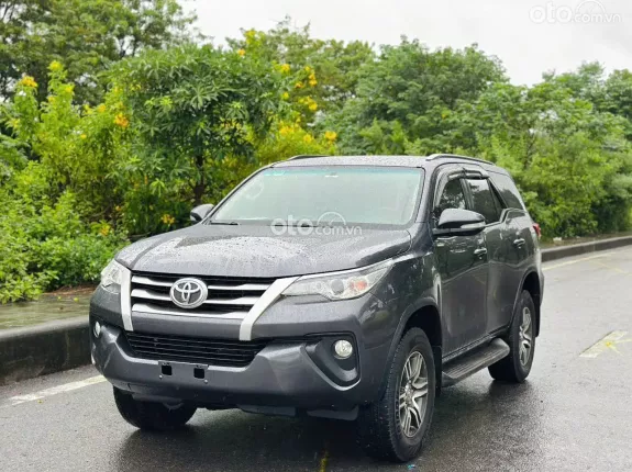 Toyota Fortuner 2.5G 4x2 MT 2017 - Odo chỉ 10v km, xe chất lượng cao