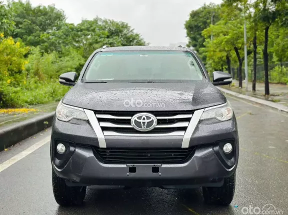 Toyota Fortuner 2.5G 4x2 MT 2017 - Odo chỉ 10v km, xe chất lượng cao