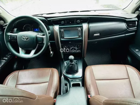 Toyota Fortuner 2.5G 4x2 MT 2017 - Odo chỉ 10v km, xe chất lượng cao