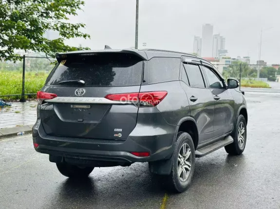Toyota Fortuner 2.5G 4x2 MT 2017 - Odo chỉ 10v km, xe chất lượng cao