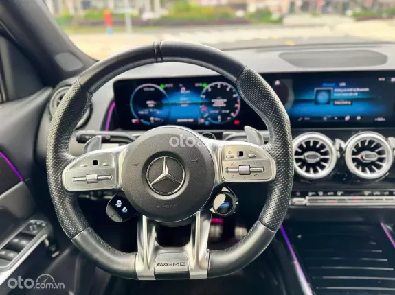Mercedes-Benz AMG GLB 35 4Matic 2023 - 7 CHỖ GIÁ ƯU ĐÃI