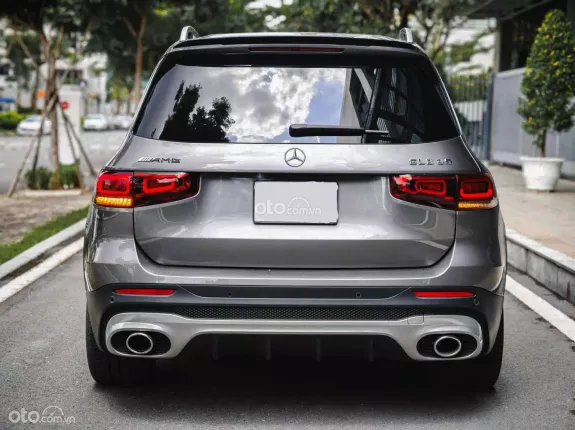 Mercedes-Benz AMG GLB 35 4Matic 2023 - MÀU XÁM TITAN - 7 CHỖ