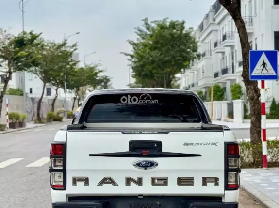 Ford Ranger Wildtrak 2.2 4x2 AT 2019 - Xe đẹp tại Hà Nội, đủ hồ sơ sang tên
