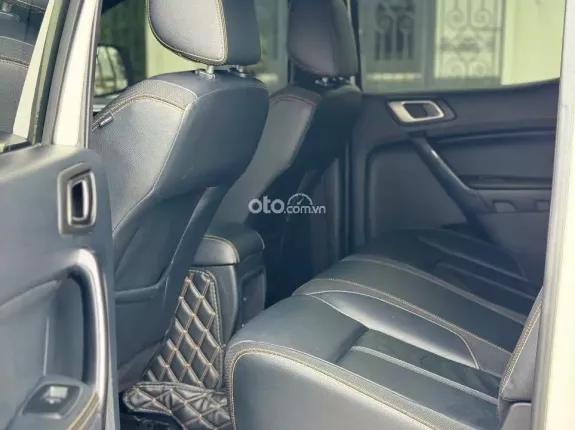 Ford Ranger Wildtrak 2.2 4x2 AT 2019 - Xe đẹp tại Hà Nội, đủ hồ sơ sang tên