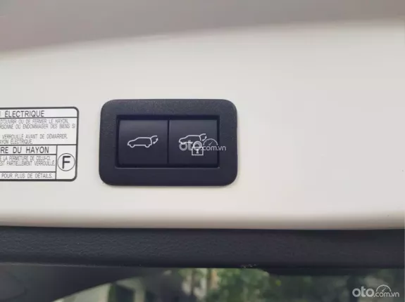 Toyota Corolla Cross 1.8 V  2023 - Toyota Corolla Cross 1.8 V 2023 - mua bán ô tô cũ uy tín tại Hà Nội