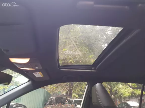 Toyota Corolla Cross 1.8 V  2023 - Toyota Corolla Cross 1.8 V 2023 - mua bán ô tô cũ uy tín tại Hà Nội