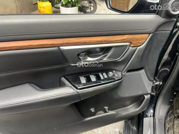 Honda CR-V 1.5 L 2020 - Honda CR-V 1.5 L 2020 - mua bán xe ô tô cũ uy tín tại Hà Nội