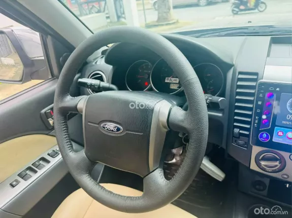 Ford Everest 2.5 MT 2014 - FORD EVEREST 2014 SỐ SÀN_1 CHỦ ĐI RẤT KỸ