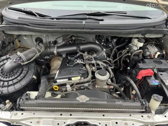 Toyota Innova 2.0G 2010 - Xe tư nhân một chủ Xe đẹp không lỗi, máy số keo chỉ zin. Nội ngoại thất đẹp