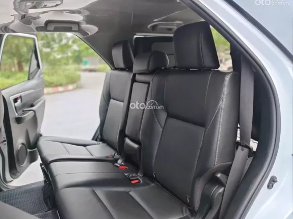 Toyota Fortuner 2.7V 2022 - Odo 3.2v cực đẹp