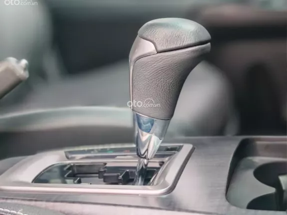 Toyota Fortuner 2.7V 2022 - Odo 3.2v cực đẹp