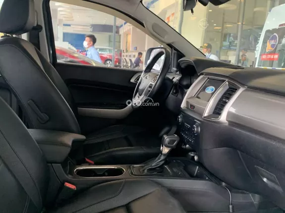 Ford Everest Titanium 2.0 AT 4x2 2019 - FORD EVEREST 2019 TURBO 1 CHỦ ĐI RẤT KỸ_CÓ HỖ TRỢ VAY