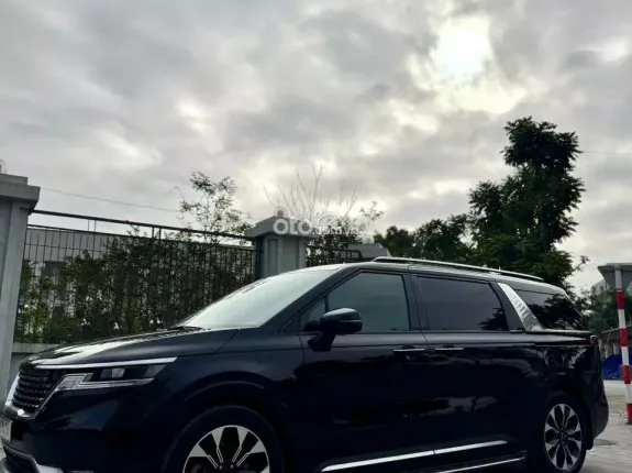 Kia Carnival 2.2D Premium 2022 - Tư nhân 1 chủ từ đầu - Máy dầu cực tiết kiệm