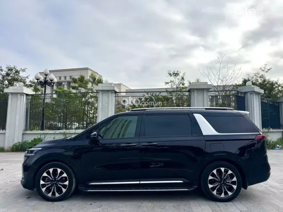 Kia Carnival 2.2D Premium 2022 - Tư nhân 1 chủ từ đầu - Máy dầu cực tiết kiệm