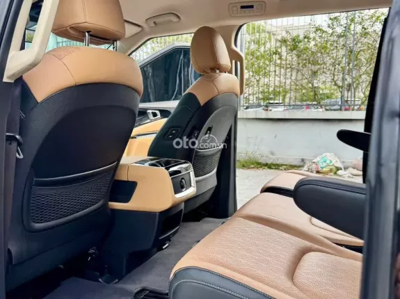 Kia Carnival 2.2D Premium 2022 - Tư nhân 1 chủ từ đầu - Máy dầu cực tiết kiệm