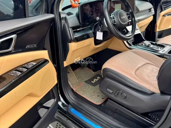 Kia Carnival 2.2D Premium 2022 - Tư nhân 1 chủ từ đầu - Máy dầu cực tiết kiệm