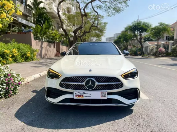 Mercedes-Benz C300 AMG 2023 - TRẮNG NÂU CỰC ĐẸP